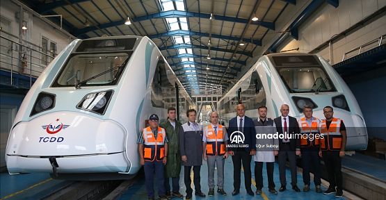 Türkiye'nin milli hızlı treni raylara inmeye hazırlanıyor